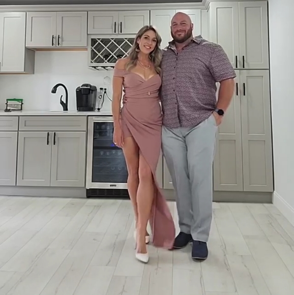 Mauve dress - Picture 3 of 3